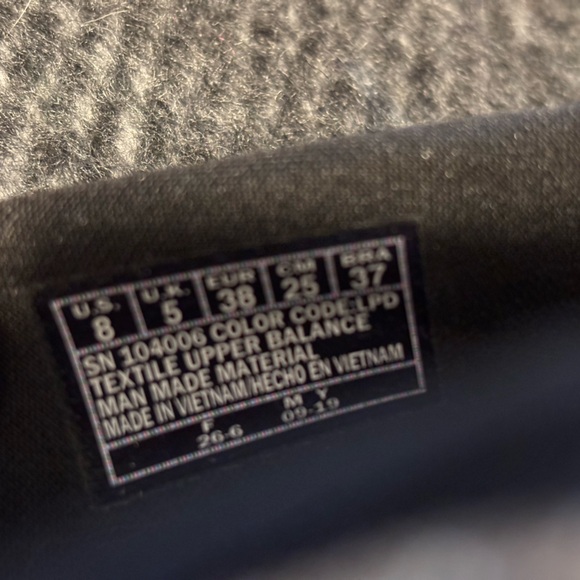 Skechers Memory Foam Air Cooled Leopard Slip On Size 8 NWT - Picture 8 of 8